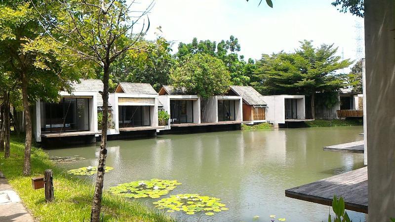 イントゥー ザ フォレスト リゾート バンコク都 エクステリア 写真